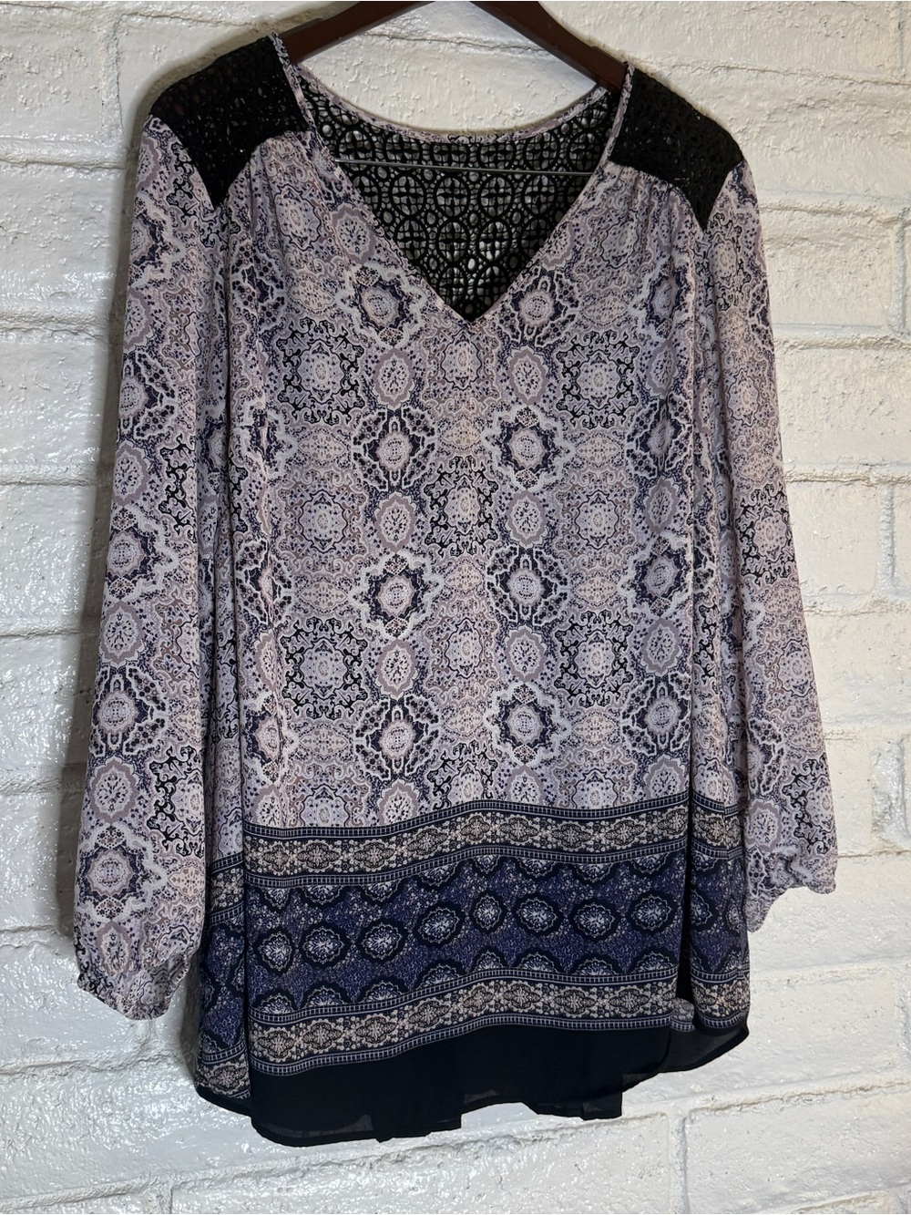 Black Rainn Boho Paisley Tunic Top 1X Lace Yoke Long Sleeve Blouse